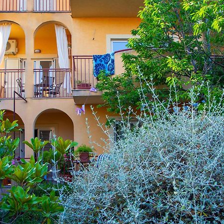 Seaside Gateway Apartment Kaštela Exterior foto
